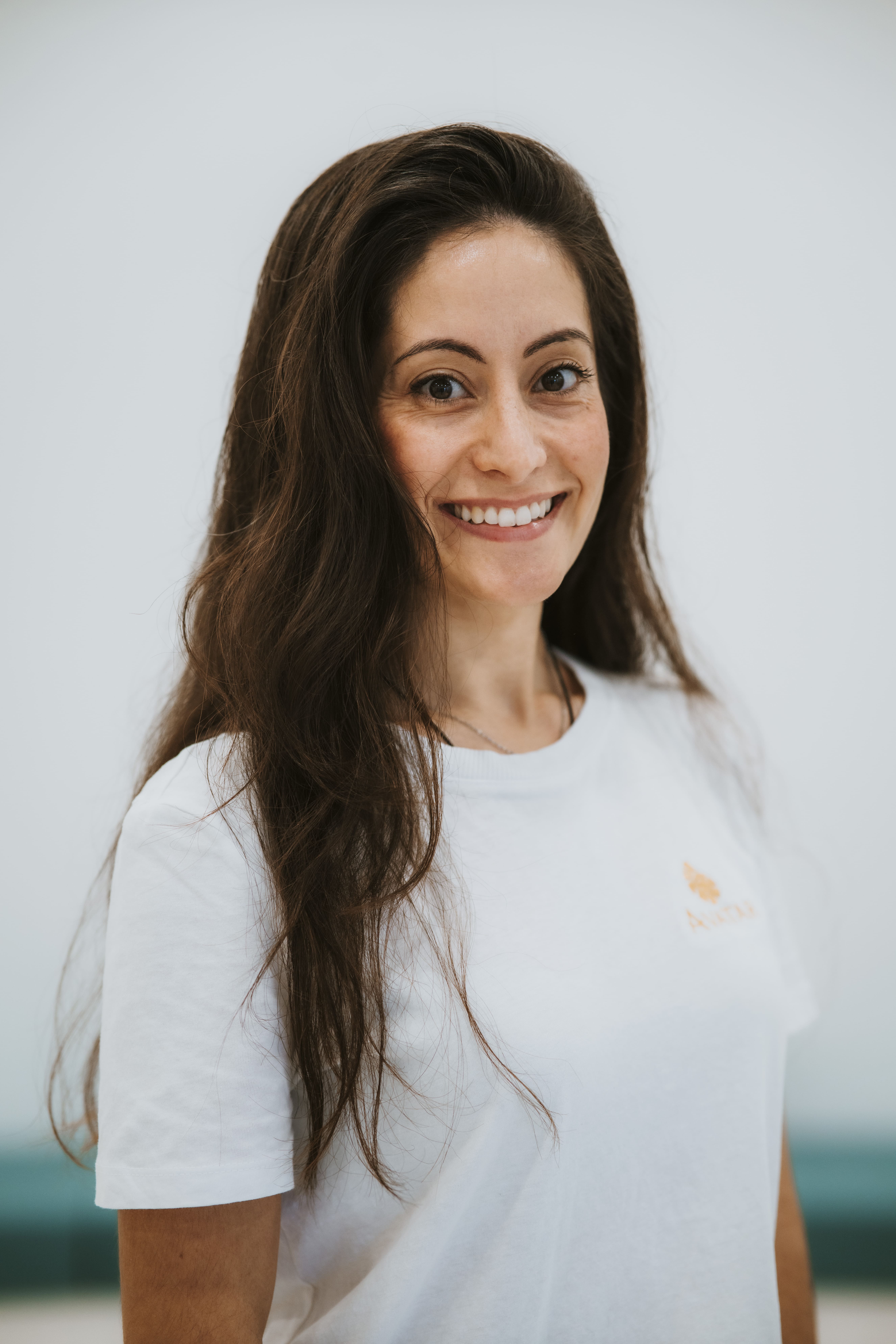 Sofia Caños Pedenser. Terapia Ocupacional Yoga Aéreo Fuengirola